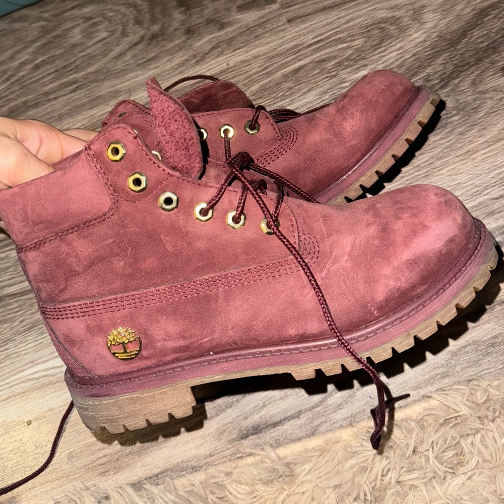 Maroon Timberlands